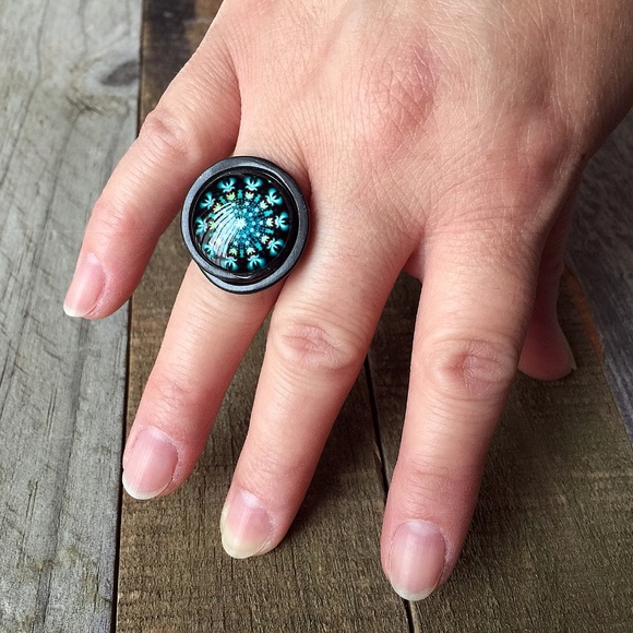 Jewelry - Women’s Ring